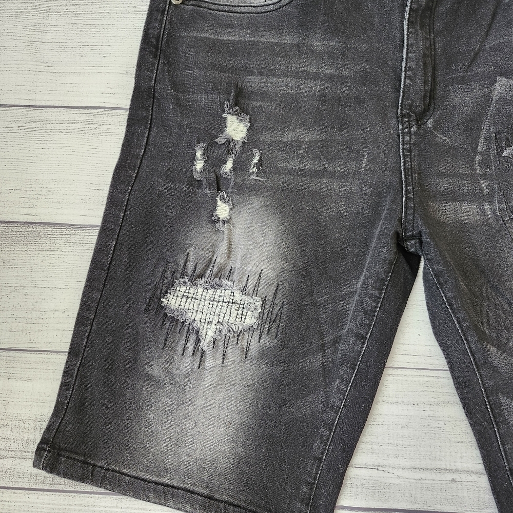 Men's Distressed Skinny Fit Black Denim Shorts With Stretch - Picture 5 of 11